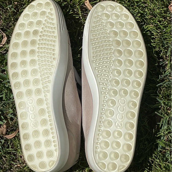 ECCO SNEAKERS SIZE 10 - Picture 5 of 6